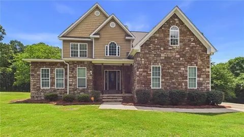 Exterior - 450 End Rd, Covington, GA 30014 photo 2 of 18
