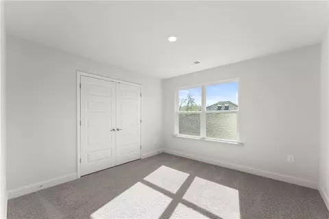 Bedroom - 105 Goodness Ct, Commerce, GA 30530 photo 12 of 13