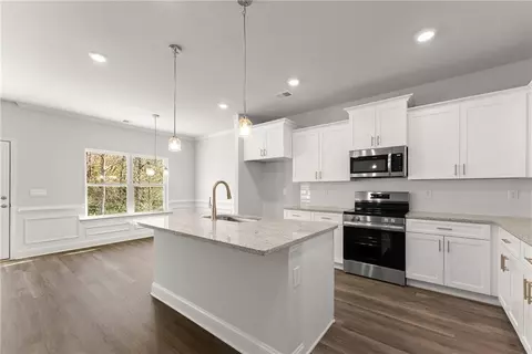 Kitchen - 105 Goodness Ct, Commerce, GA 30530 photo 1 of 1