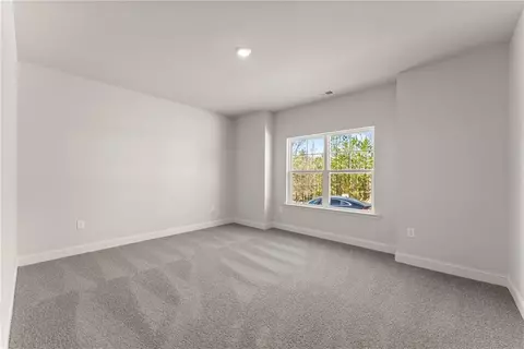 Bedroom - 105 Goodness Ct, Commerce, GA 30530 photo 1 of 13