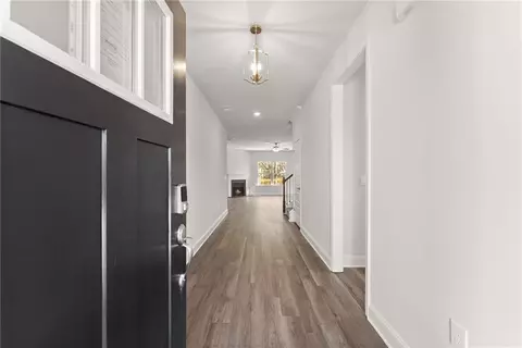 Entry Way - 105 Goodness Ct, Commerce, GA 30530 photo 1 of 3