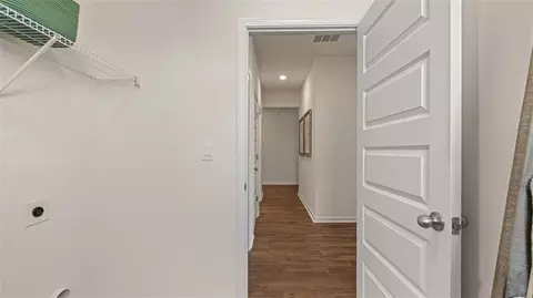 Entry Way - 200 Melrose Court Ct, Jefferson, GA 30549 photo 11 of 11