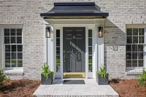739 Colston Rd SW, Marietta, GA 30064