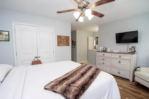 Bedroom - 128 Windsor Ct, Williamson, GA 30292 photo 8 of 10