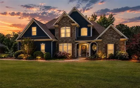 Exterior - 128 Windsor Ct, Williamson, GA 30292 photo 2 of 9