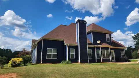 Exterior - 128 Windsor Ct, Williamson, GA 30292 photo 4 of 9