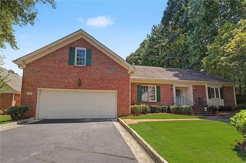 1883 Bedfordshire Ct, Decatur, GA 30033