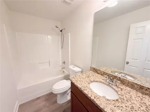 Bath - 249 Clearwater Dr, Monroe, GA 30655 photo 2 of 2
