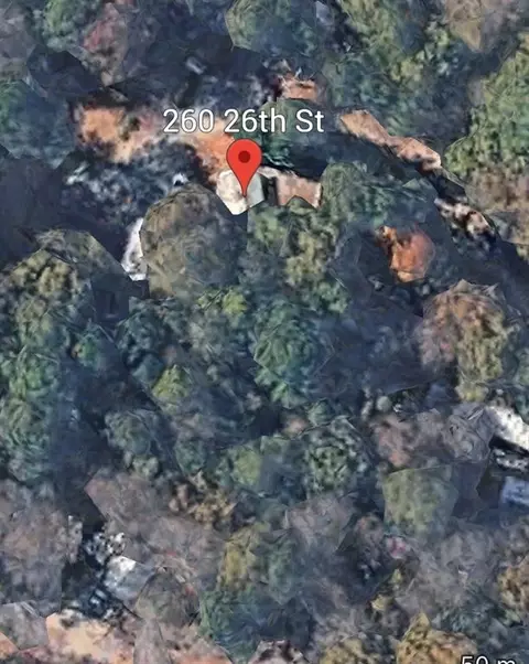 260 26th St, Ellijay, GA 30540