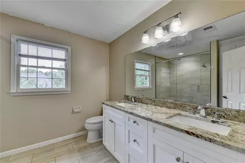 Bath - 4785 Masters Ct, Duluth, GA 30096 photo 2 of 5
