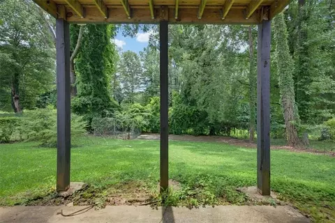 1743 W Caribaea Trl SE, Atlanta, GA 30316