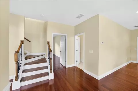 Entry Way - 2204 Sidney Dr, Gainesville, GA 30506 photo 2 of 13