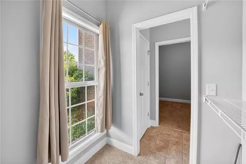 Entry Way - 2204 Sidney Dr, Gainesville, GA 30506 photo 1 of 13