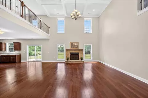 Living - 2204 Sidney Dr, Gainesville, GA 30506 photo 3 of 11