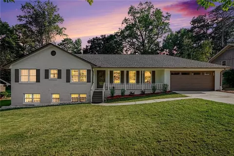 3802 Imperial Dr, Snellville, GA 30039
