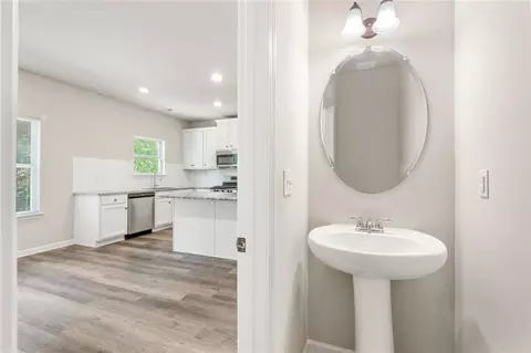 Entry Way - 281 Janney Cir, Mcdonough, GA 30253 photo 3 of 3