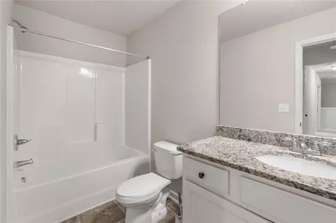 Bath - 281 Janney Cir, Mcdonough, GA 30253 photo 1 of 2