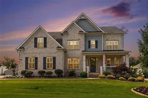 3605 Valleyway Rd, Cumming, GA 30040