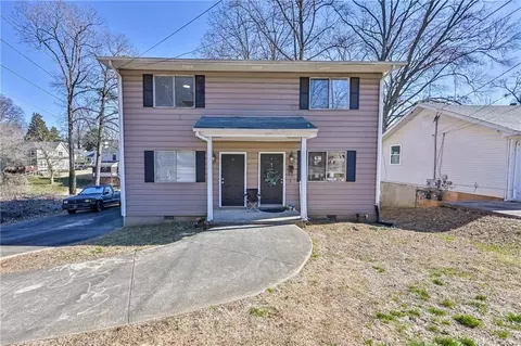 955 Tilden St NW, Atlanta, GA 30318