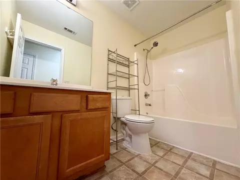 Bath - 3254 Star Pine Ct, Duluth, GA 30096 photo 2 of 2