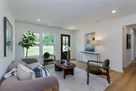 3026 Brook Dr, Decatur, GA 30033
