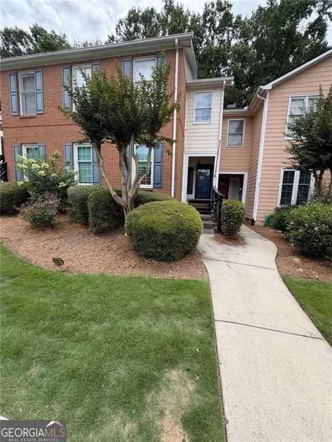 6550 Deerings Ln, Peachtree Corners, GA 30092