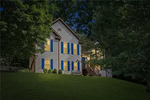 3990 F A A Rd, Cumming, GA 30041