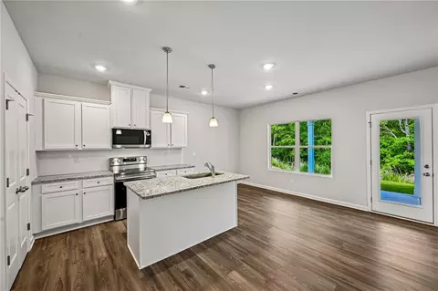 Kitchen - 11161 Suria Dr, Covington, GA 30014 photo 1 of 1