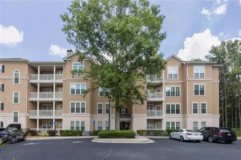131 Ashford Cir #131, Dunwoody, GA 30338