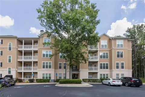131 Ashford Cir #131, Dunwoody, GA 30338