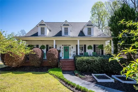 4530 Derby Ln SE, Smyrna, GA 30082