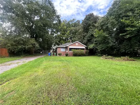 1420 Bolton Rd NW, Atlanta, GA 30331