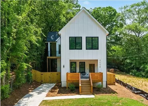 2438 2nd St NW, Atlanta, GA 30318