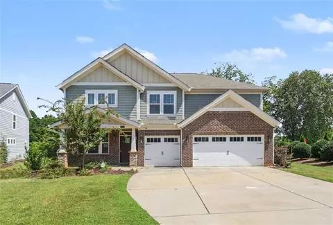 4946 Creekside Ln, Powder Springs, GA 30127