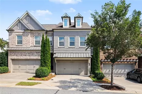 1011 Milhaven Dr, Roswell, GA 30076