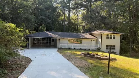 2605 Irene Dr, Marietta, GA 30066