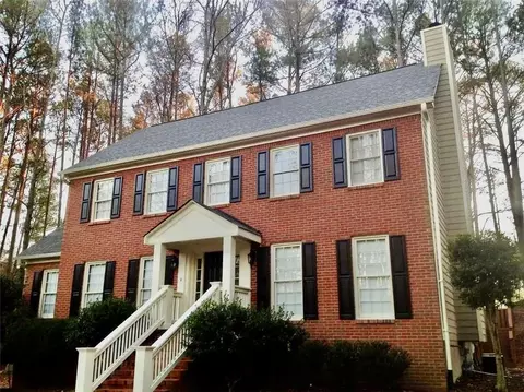 2910 Ledbury Ln SW, Marietta, GA 30064