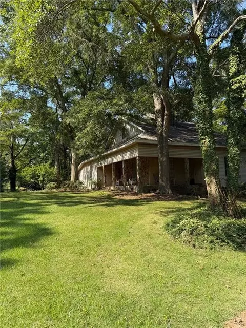 4038 Brownsville Rd, Powder Springs, GA 30127
