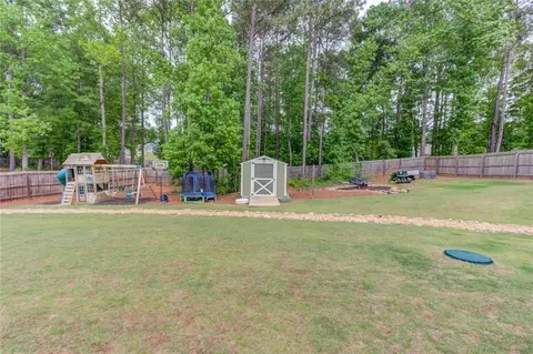 Exterior - 242 Lokeys Cir, Bethlehem, GA 30620 photo 7 of 15