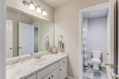 Bath - 242 Lokeys Cir, Bethlehem, GA 30620 photo 4 of 5