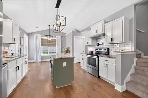 Kitchen - 962 Compass Dr, Bethlehem, GA 30620 photo 3 of 8
