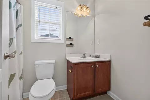 Bath - 962 Compass Dr, Bethlehem, GA 30620 photo 5 of 5