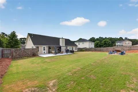 Exterior - 962 Compass Dr, Bethlehem, GA 30620 photo 9 of 9