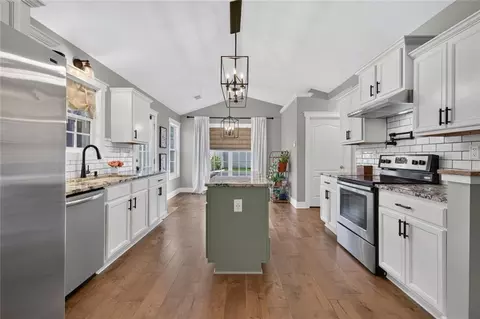 Kitchen - 962 Compass Dr, Bethlehem, GA 30620 photo 1 of 8