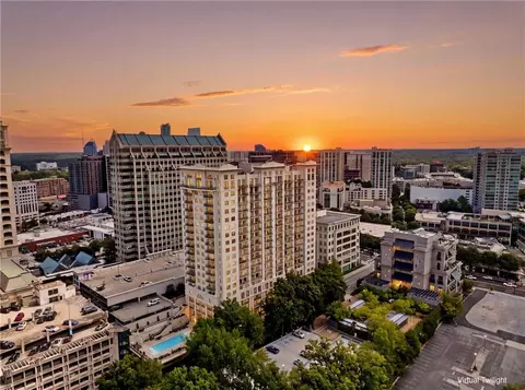 3040 Peachtree Rd NW #708, Atlanta, GA 30305