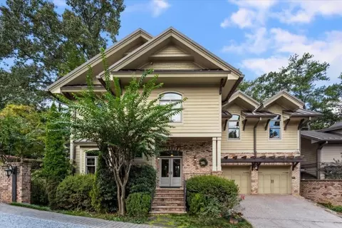105 Weatherford Pl, Roswell, GA 30075