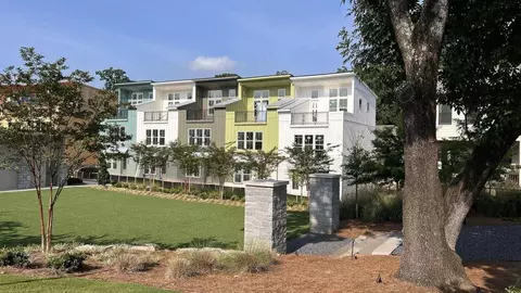 1354 Breezy St SE, Atlanta, GA 30315