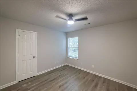 Bedroom - 596 Vaughan Dr, Hampton, GA 30228 photo 1 of 11
