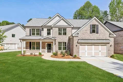 5947 Creek Indian Dr, Sugar Hill, GA 30518