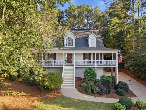 746 Tynsdale Dr, Douglasville, GA 30134
